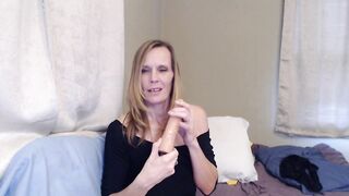 Anal Solo with a Dildo by a Mature MILF Babe