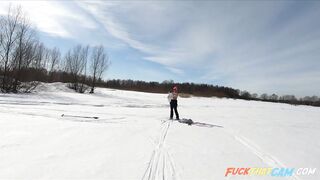 Nude Skiing Teen on Webcam